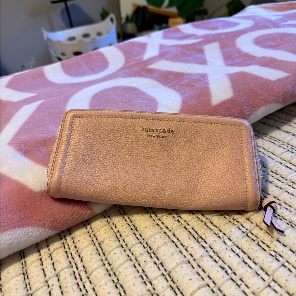 Kate Spade Blush Pink Wallet